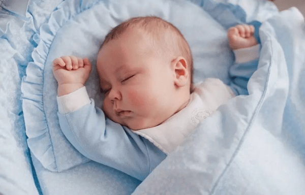 宝宝进入“睡眠倒退期”，家长需要怎么做？