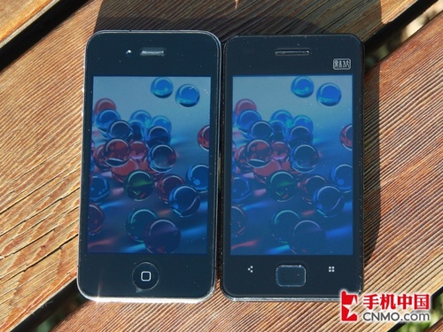 王者的对比 魅族M9 VS iPhone 4