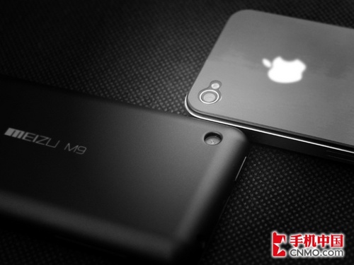 王者的对比 魅族M9 VS iPhone 4