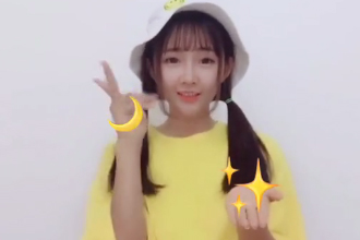 抖音摘下星星给你用的什么app 抖音想摘下星星月亮太阳特效教程