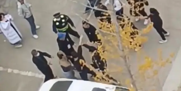 为爱冲锋的战士 山东服装职业学院为爱冲锋的战士是什么事件
